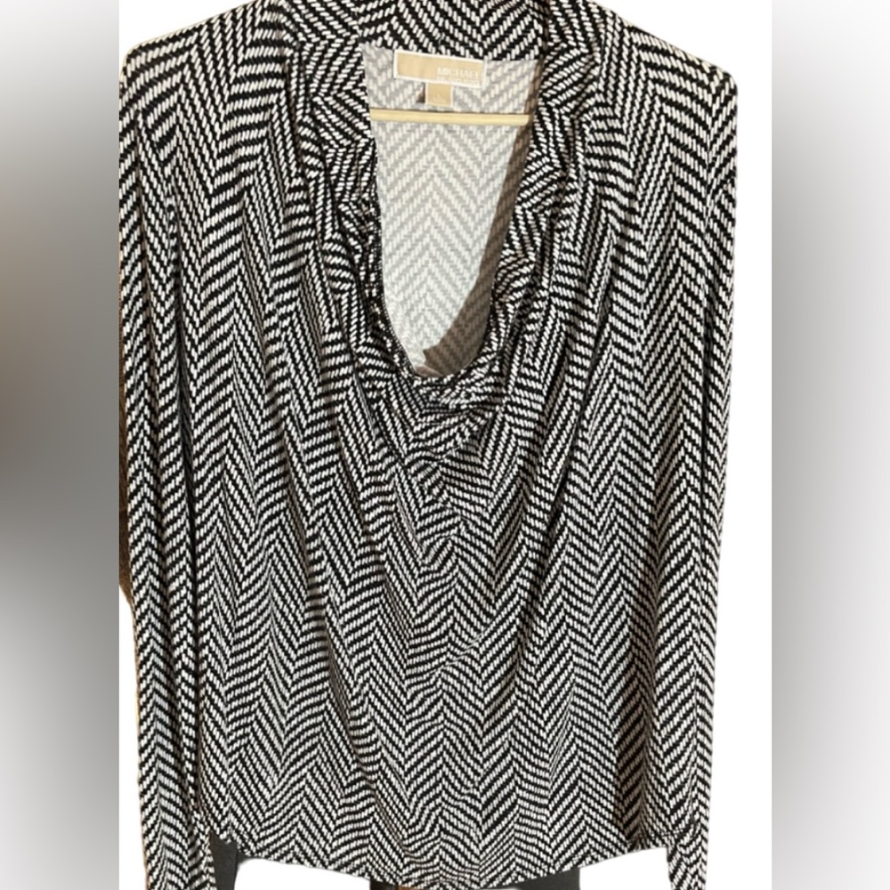 MICHAEL Michael Kors Black & White Chevron Cowl Neck Top